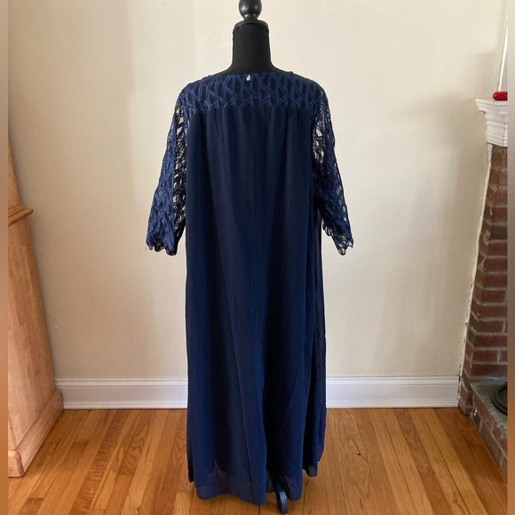 Navy Blue Mother of the Bride or Groom Dress in 3XL - Picture 2 of 2